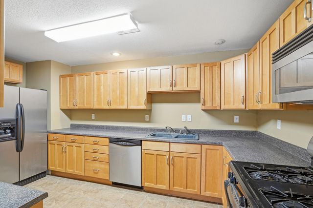 4209 GRANT LN, Columbia, MO 65203