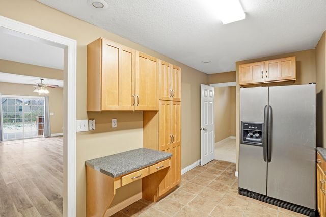 4209 GRANT LN, Columbia, MO 65203