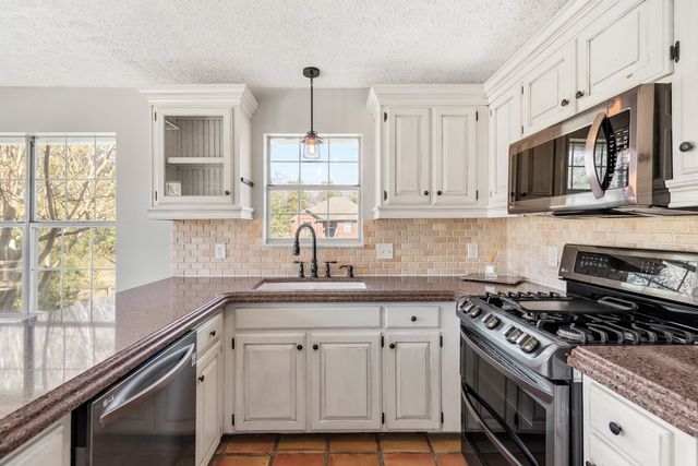 4233 New Hope Meadow Rd, Hermitage, TN 37076