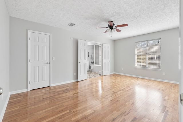 4233 New Hope Meadow Rd, Hermitage, TN 37076