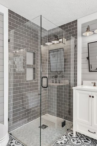 4233 New Hope Meadow Rd, Hermitage, TN 37076