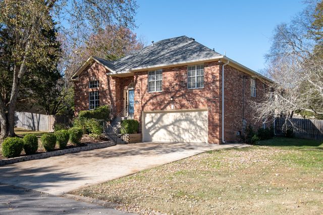 4233 New Hope Meadow Rd, Hermitage, TN 37076