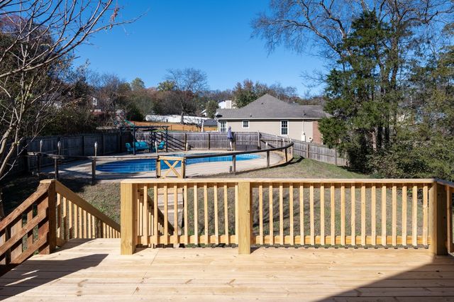 4233 New Hope Meadow Rd, Hermitage, TN 37076