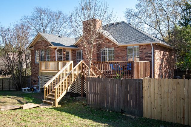 4233 New Hope Meadow Rd, Hermitage, TN 37076