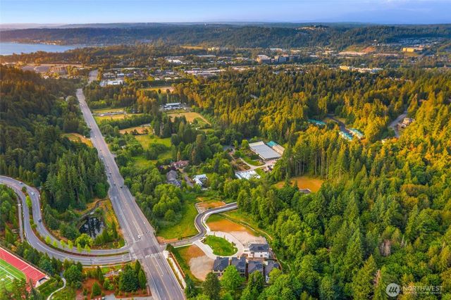21093 SE 80th Street, Issaquah, WA 98027