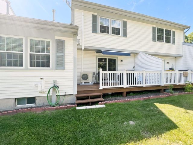 5 Wolff Drive, Essex, VT 05452