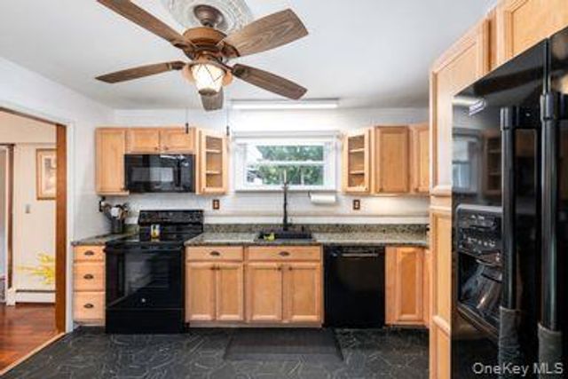 38 W Taconic Road, Wappingers Falls, NY 12590