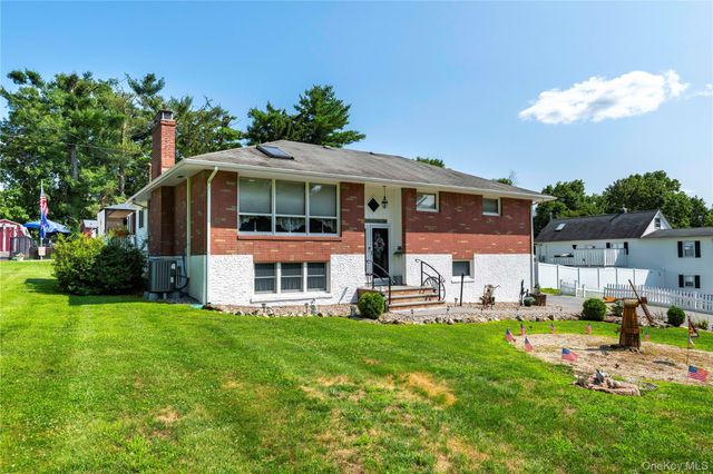 38 W Taconic Road, Wappingers Falls, NY 12590