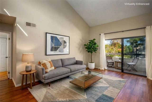 25003 Peachland 211, Newhall, CA 91321