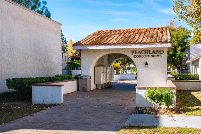 25003 Peachland 211, Newhall, CA 91321