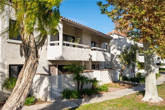 25003 Peachland 211, Newhall, CA 91321