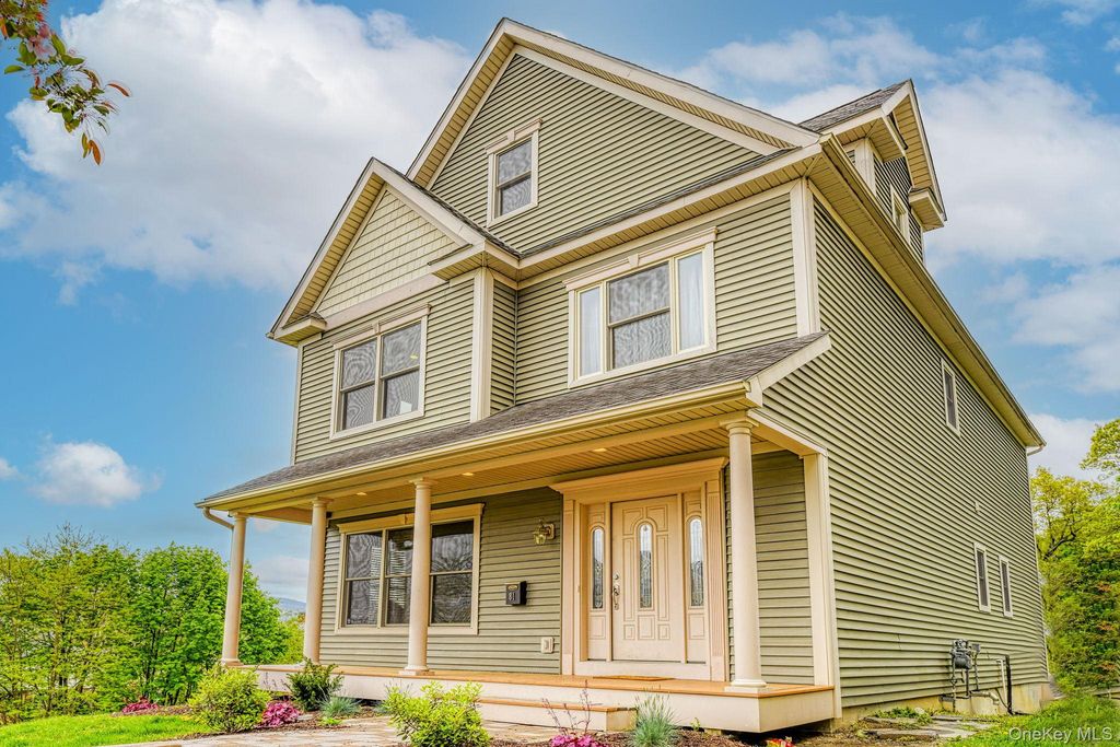 81 Nicoll Street, Newburgh, NY 12550