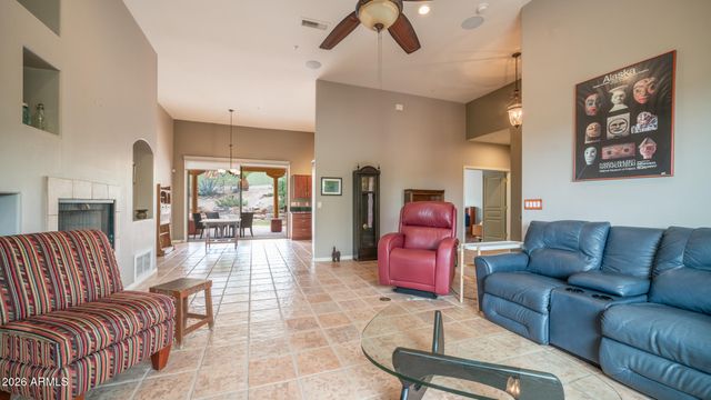 16527 E BRIARWOOD Drive, Fountain Hills, AZ 85268