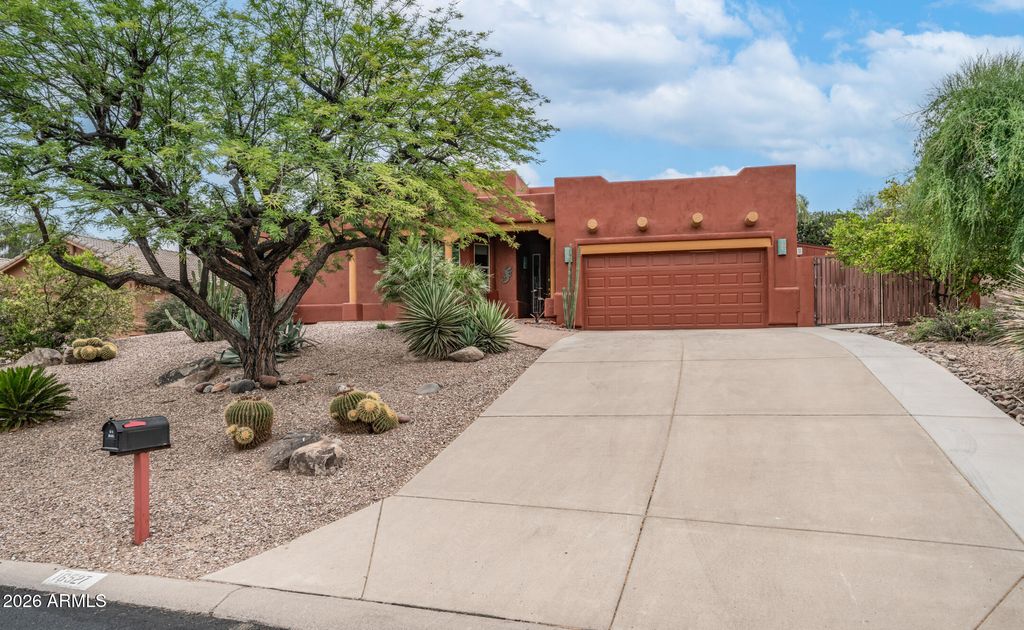 16527 E BRIARWOOD Drive, Fountain Hills, AZ 85268