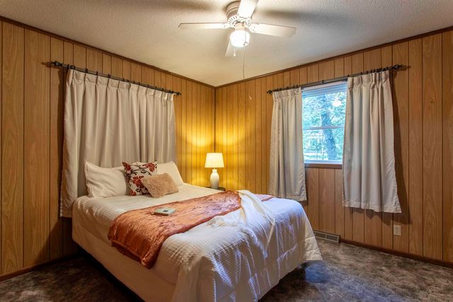 6 Vagabond Road, Williford, AR 72482