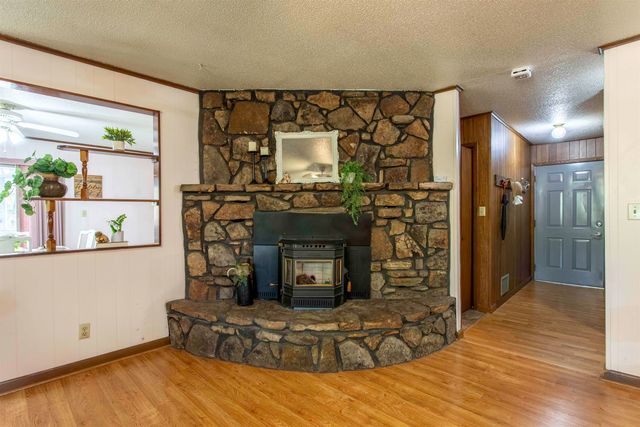 6 Vagabond Road, Williford, AR 72482