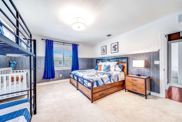 512 NE 12th Avenue, Fort Lauderdale, FL 33301