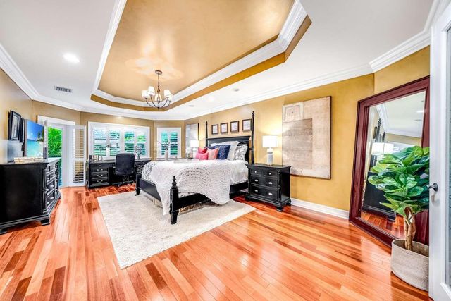 512 NE 12th Avenue, Fort Lauderdale, FL 33301
