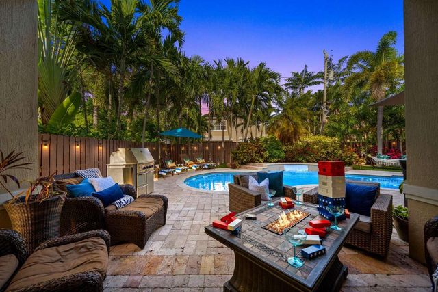 512 NE 12th Avenue, Fort Lauderdale, FL 33301