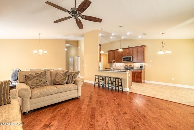 369 Chelsea Place Avenue, Ormond Beach, FL 32174