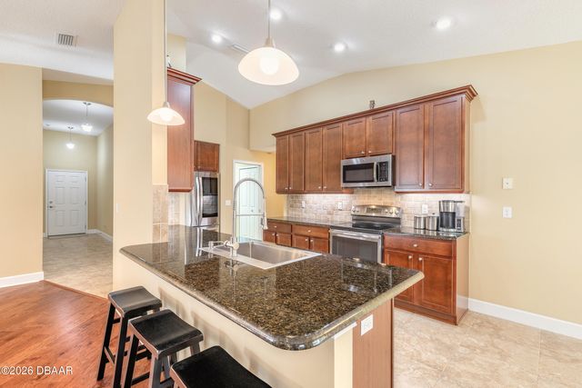 369 Chelsea Place Avenue, Ormond Beach, FL 32174