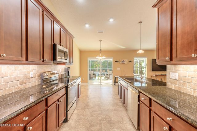 369 Chelsea Place Avenue, Ormond Beach, FL 32174