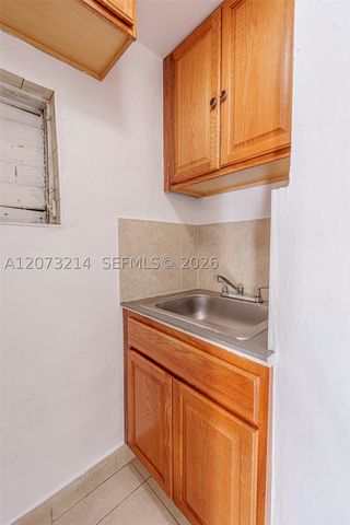 528 SW 21st Ave A, Miami, FL 33135