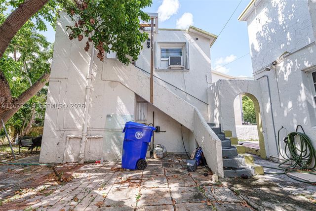 528 SW 21st Ave A, Miami, FL 33135