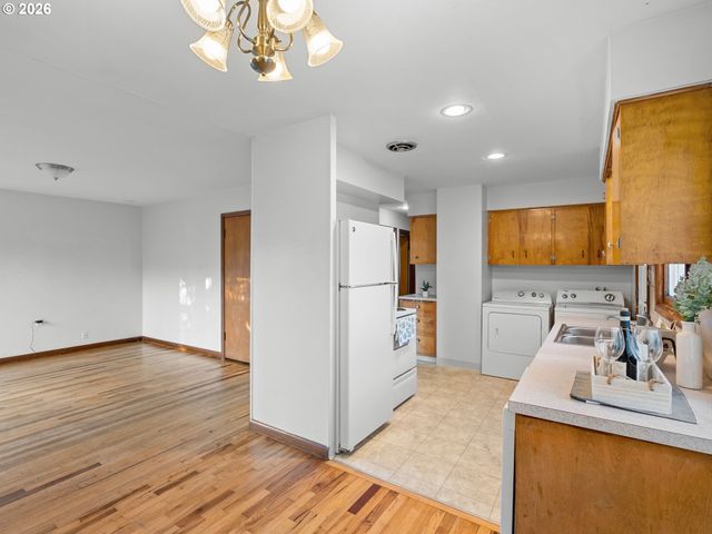 4141 Se 80TH Ave, Portland, OR 97206