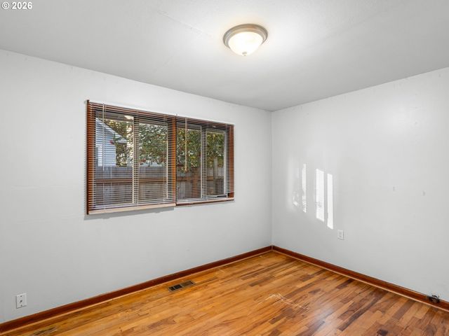 4141 Se 80TH Ave, Portland, OR 97206