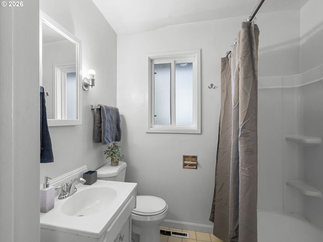 4141 Se 80TH Ave, Portland, OR 97206