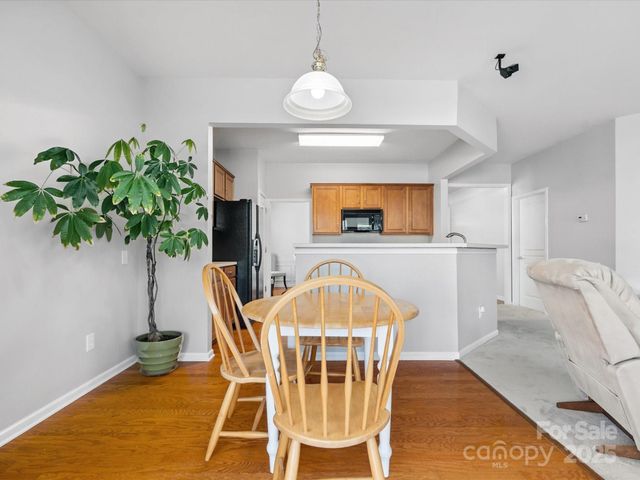 10317 Threatt Woods Drive, Charlotte, NC 28277