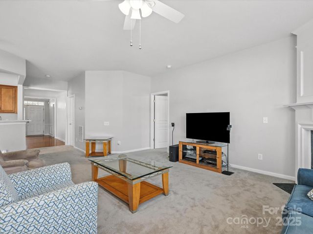 10317 Threatt Woods Drive, Charlotte, NC 28277