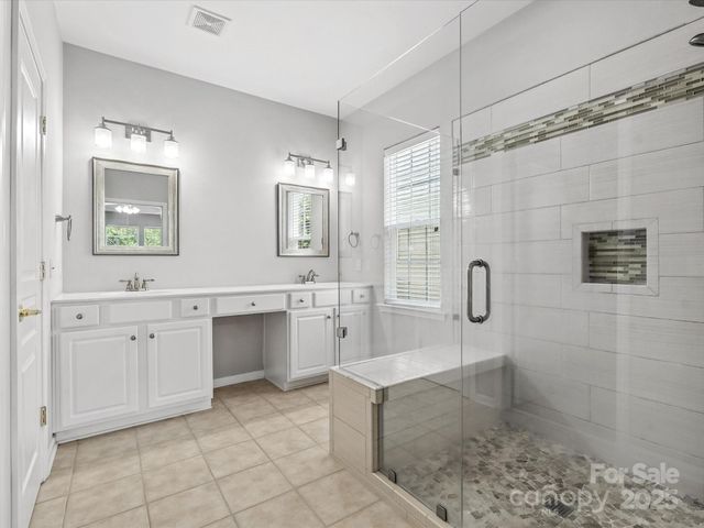 10317 Threatt Woods Drive, Charlotte, NC 28277