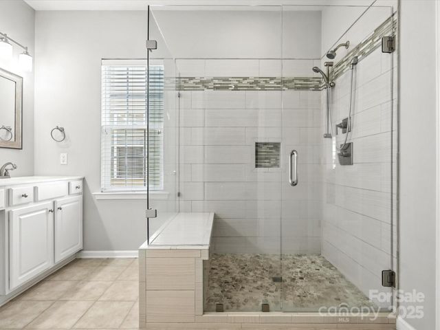 10317 Threatt Woods Drive, Charlotte, NC 28277