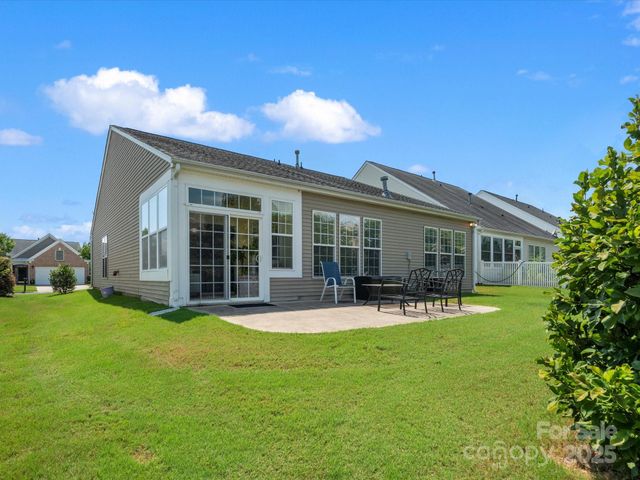 10317 Threatt Woods Drive, Charlotte, NC 28277