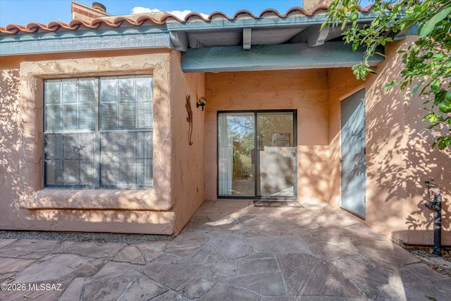 5402 N Via Del Arbolito, Tucson, AZ 85750