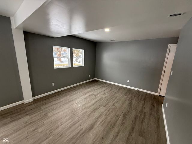 9607 N Price Street, Knightsville, IN 47857