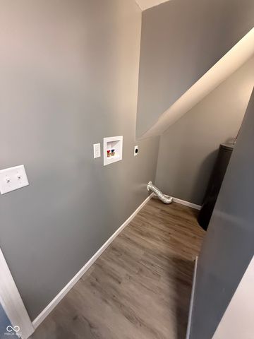 9607 N Price Street, Knightsville, IN 47857