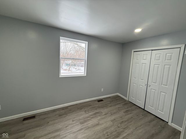 9607 N Price Street, Knightsville, IN 47857