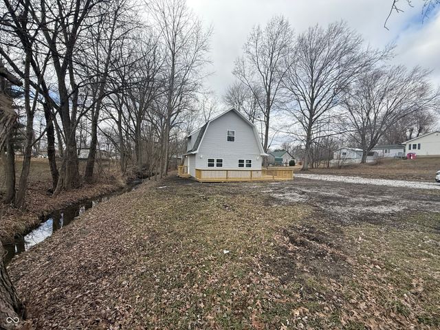 9607 N Price Street, Knightsville, IN 47857