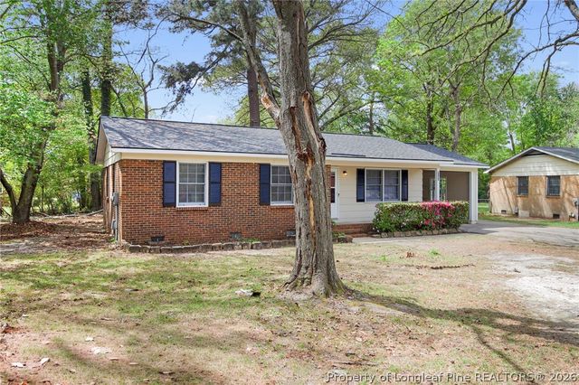 6343 Paddington Court, Fayetteville, NC 28304