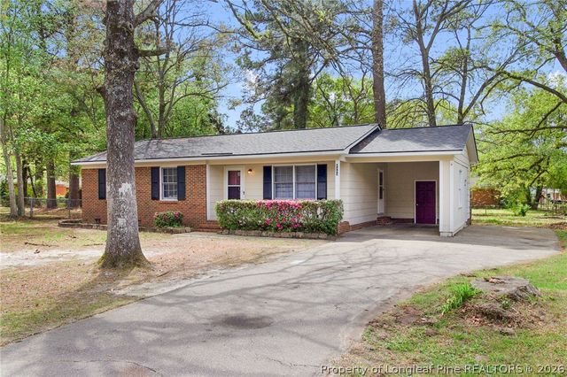 6343 Paddington Court, Fayetteville, NC 28304