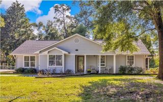 9321 Coconut Drive, Ocean Springs, MS 39564