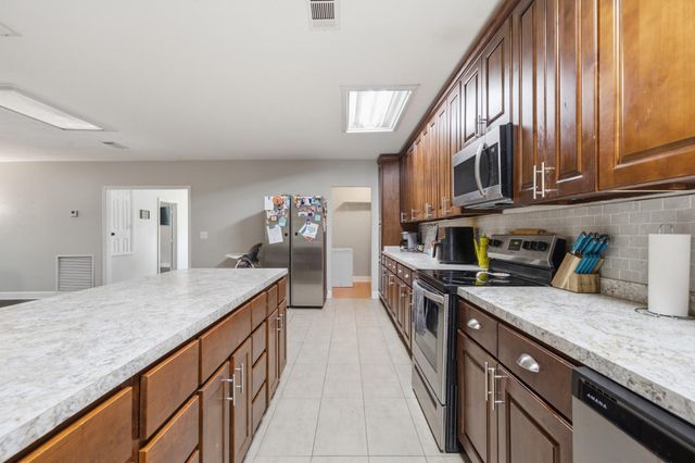 1508 Carterville Rd., Petal, MS 39465