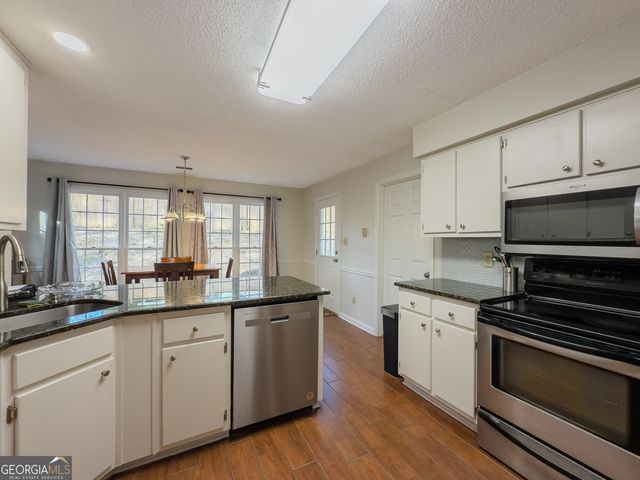 4722 Bradford Lane, Powder Springs, GA 30127