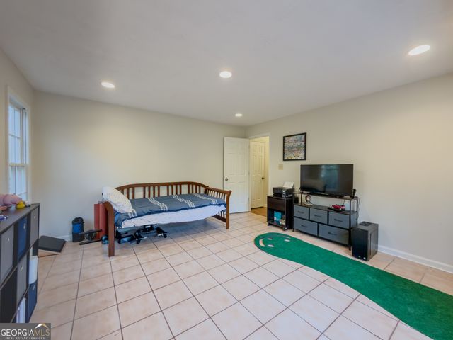 4722 Bradford Lane, Powder Springs, GA 30127