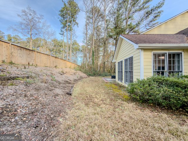 4722 Bradford Lane, Powder Springs, GA 30127