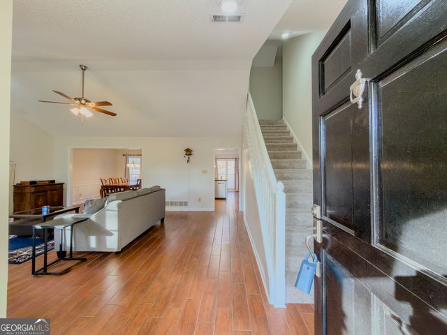 4722 Bradford Lane, Powder Springs, GA 30127