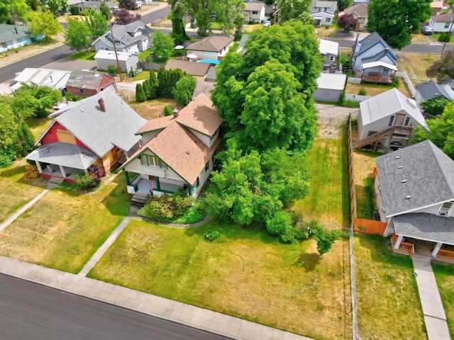 1118 E EVERETT Ave, Spokane, WA 99207